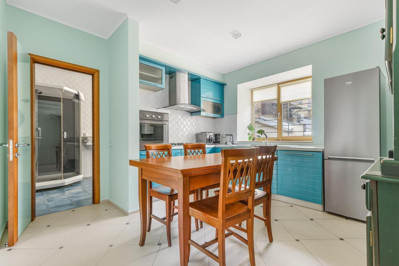 Deribasivska Cozy 4-Room Apartment Odessa Buitenkant foto