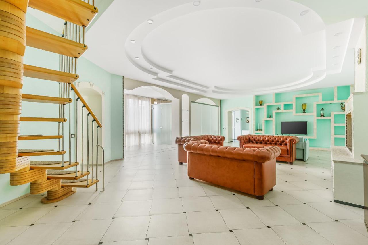 Deribasivska Cozy 4-Room Apartment Odessa Buitenkant foto