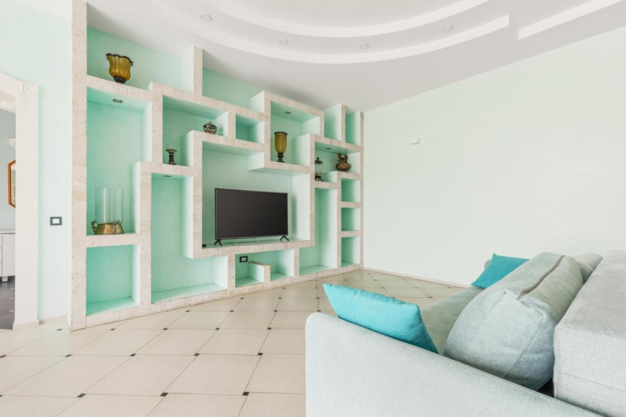 Deribasivska Cozy 4-Room Apartment Odessa Buitenkant foto