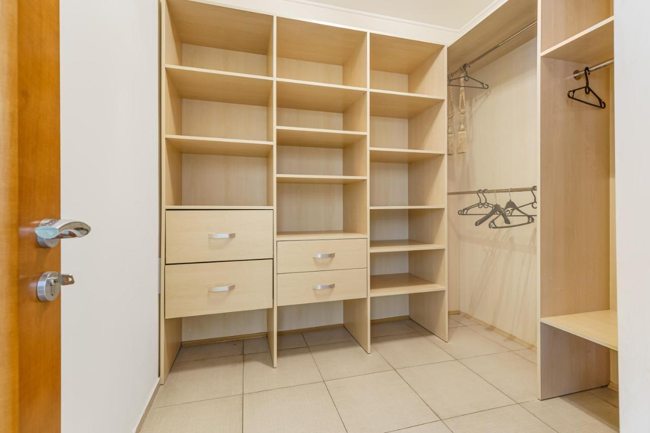 Deribasivska Cozy 4-Room Apartment Odessa Buitenkant foto