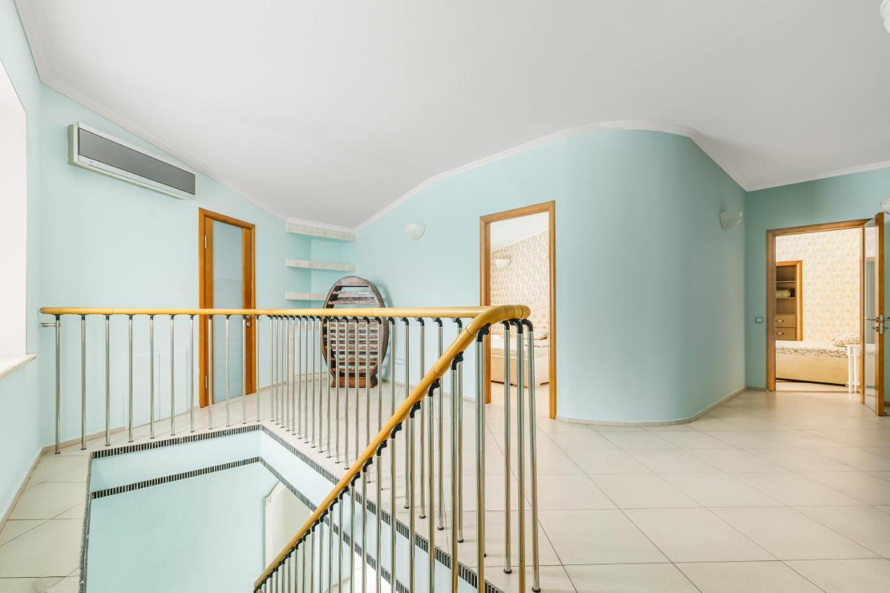 Deribasivska Cozy 4-Room Apartment Odessa Buitenkant foto